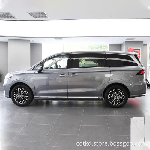 In stock Cina usate auto roewe iMax8 ev mpv 2022 anno boutique ad alta configurazione fwd auto elettrica carge